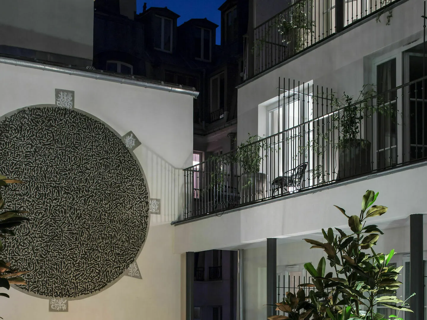 Les Bains Hotel