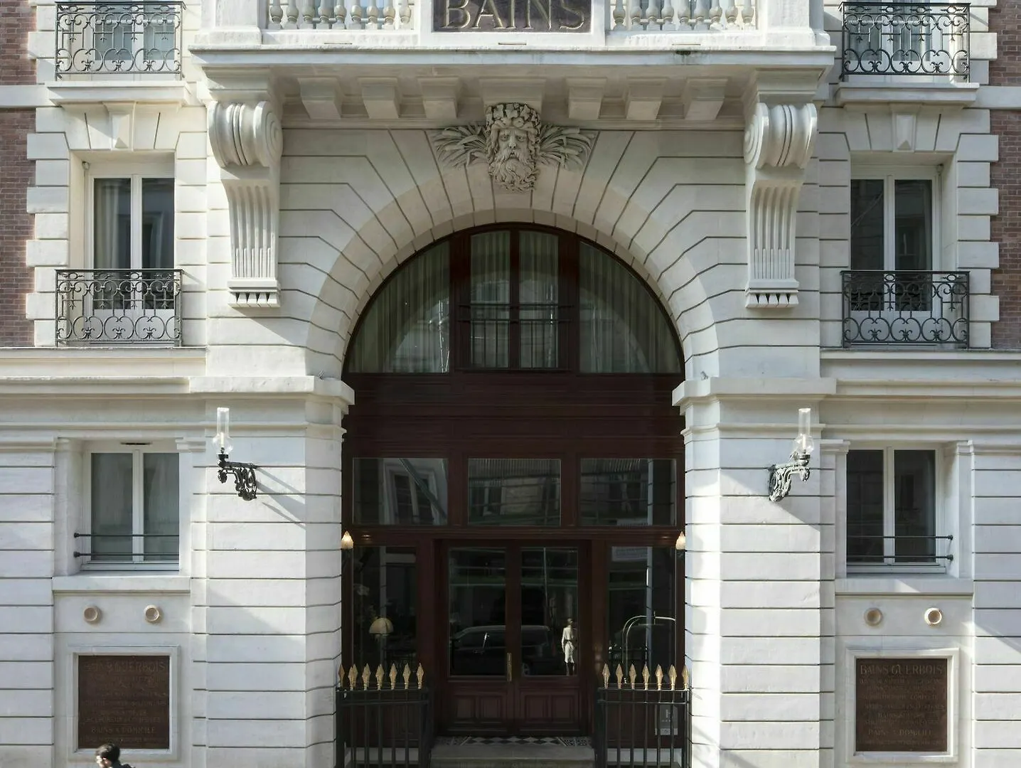 Les Bains Paris