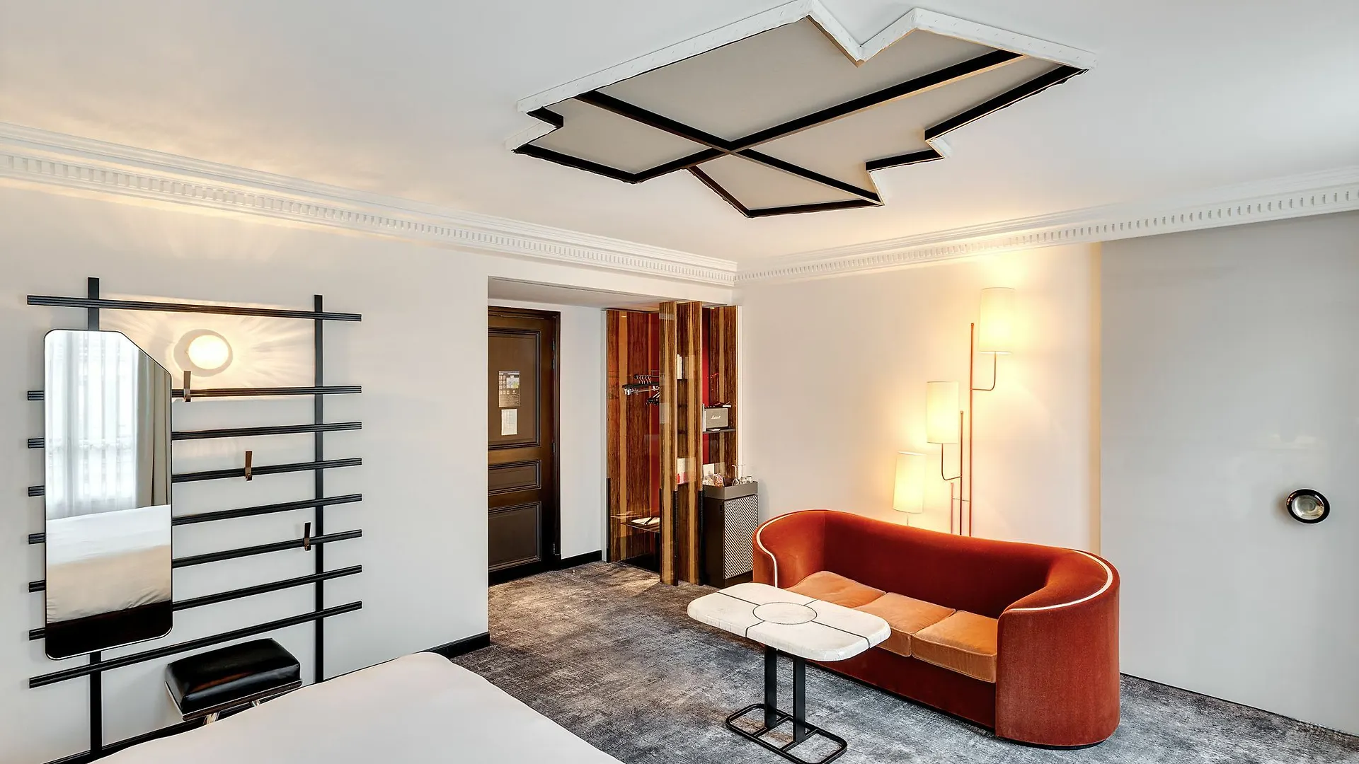 Les Bains 5*